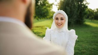 Kuwait Raises Marriage Age To 18