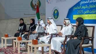 الإمارات تطلق مبادرات لليوم العالمي للإنترنت الآمن