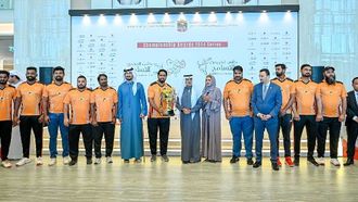 عمال الإمارات شركاء أساسيون في التنمية