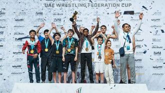 أكاديمية داغستان تفوز بكأس الإمارات للمصارعة