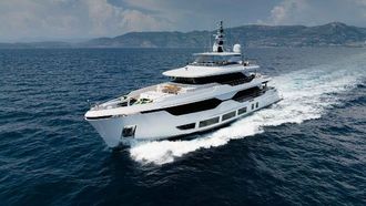 الإمارات العربية المتحدة تتقدم في ريادة صناعة اليخوت العالمية