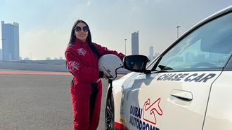 الدكتورة ساندرا مراد ومها يونس في رياضة السيارات