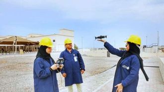 تقنية الطائرات بدون طيار المبتكرة لمراقبة الألواح الشمسية