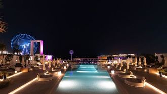 مون ويف في كوف بيتش: متعة رمضان