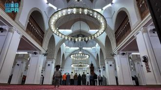 دور مسجد القبلتين في التاريخ الإسلامي