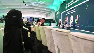 Digital Media's Influence On Youth Information Sources