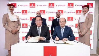 طيران الإمارات وهيئة السياحة في مالطا تتعاونان