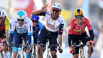 الإمارات للدراجات تحتفل بانتصاراتها الكبرى في السباقات