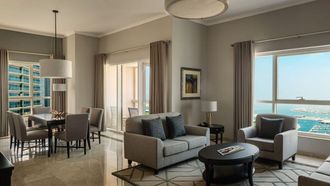 احتفالات عيد الفطر الفاخرة في فندق ماريوت دبي