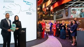 رأس الخيمة تتعاون مع Trip.com في مجال السياحة