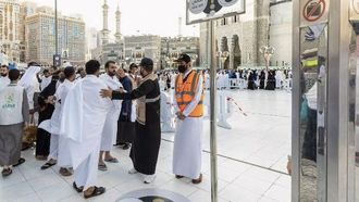 فرق مشي جديدة لدعم زوار المسجد الحرام