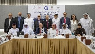 مسار الدراجات الهوائية في أبوظبي يحظى باحتفال القادة العرب