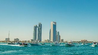 انطلاق بطولة أبوظبي الكبرى لصيد الكنعد