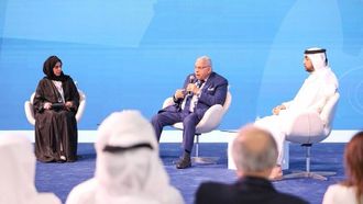 تكريم علي بن حاتم وبسام شبارو