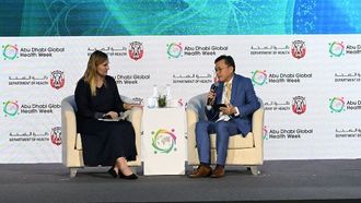 دور الذكاء الاصطناعي في النظم الصحية المستدامة بحلول عام 2035