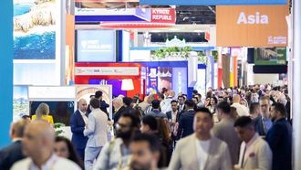 من المتوقع تحقيق نمو قياسي في سوق السفر العربي 2025