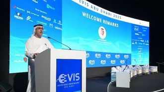 يستكشف برنامج EVIS أبوظبي 2025 التنقل الكهربائي