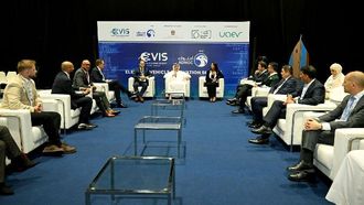 الإمارات العربية المتحدة تستضيف اجتماع مجلس المركبات الكهربائية