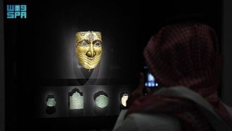 بينالي يعرض تجارب فنية إسلامية فريدة