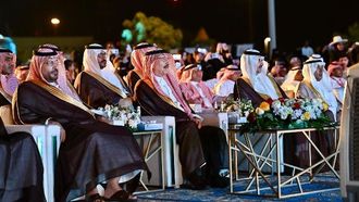 أمير جازان يحتفل بمهرجان فرسان