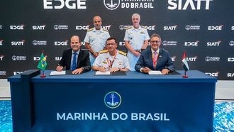 نقل الملكية الفكرية من الحافة والمقعد لصاروخ MANSUP-ER