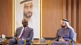 الجامعة تستكشف التعاون مع غينيا