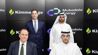 مبادلة للطاقة تدخل سوق الغاز الأمريكي بحصة في سوتكس