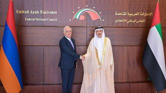 غباش يلتقي الرئيس الأرمني خاتشاتوريان