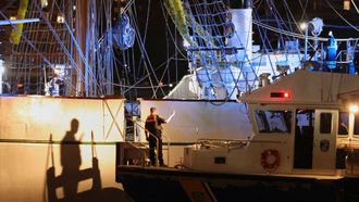 Cuauhtemoc Ship Collision With Brooklyn Bridge