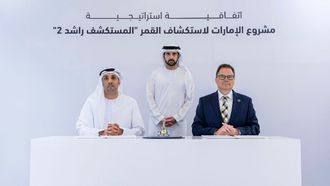 Hamdan Bin Mohammed Signs Lunar Mission Agreement