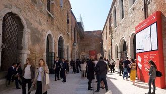 الجناح الإماراتي يستعرض التصميم المستدام في البندقية