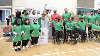 نادي خورفكان يفوز بكأس رفع الأثقال