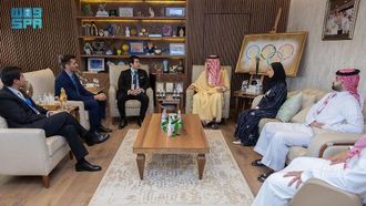 اجتماع بشأن التعاون الرياضي مع بيرو