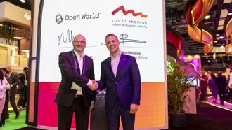 رأس الخيمة تتعاون مع أوبن وورلد للابتكار السياحي