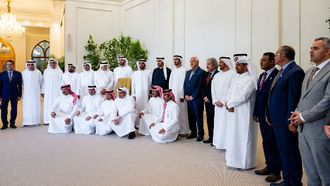 UAE President Welcomes Poetry Competition Winners