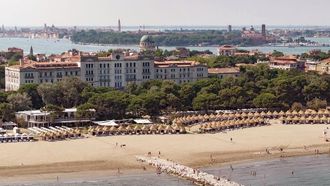 إحياء فندق جراند هوتيل دي بان في البندقية