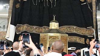 Holy Kaaba Kiswa Replacement Completed