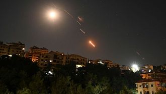 التصعيد العسكري بين إيران وإسرائيل يشعل فتيل الدبلوماسية