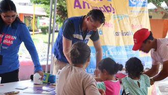 مؤسسة تطلق مشاريع للأطفال المحتاجين