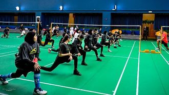 فرق الريشة الطائرة الإماراتية تتنافس دولياً