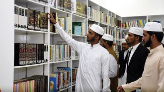 Al Muntada Al Islami Library~~s Cultural Role