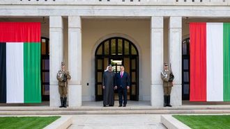 الإمارات العربية المتحدة والمجر تعززان العلاقات الثنائية