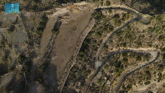 Explore Dhi Ghazal Valley In Taif