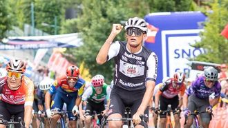 تألق فريق الإمارات للدراجات في الجولات الأخيرة