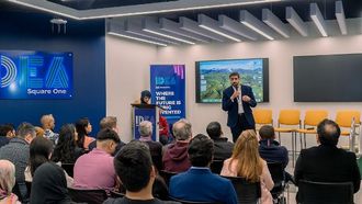 غرفة دبي تستقطب 2000 شركة ناشئة في فعالية