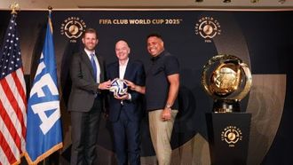 تم الكشف عن كأس العالم للأندية FIFA في نيويورك