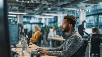 Saudi Arabia And UAE Excel In AI Talent Density