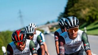 نادي أبوظبي للدراجات الهوائية ينضم إلى جولة روسيا