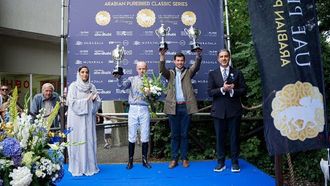 أفجان يفوز بكأس الرئيس في لاهاي