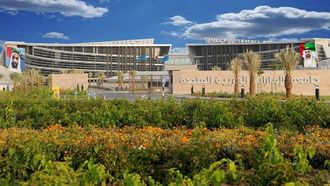 المرأة الإماراتية رائدة في التنمية